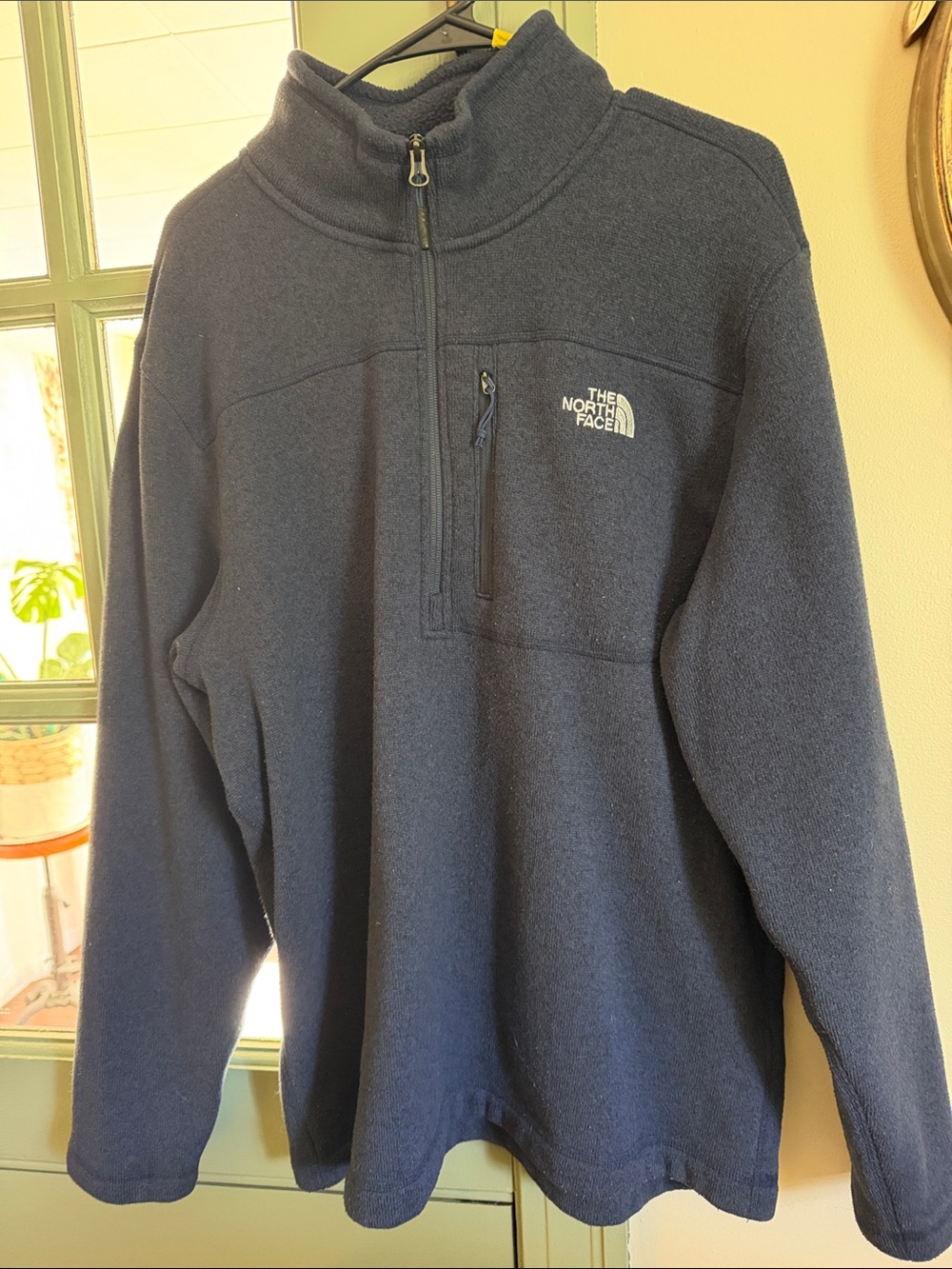 The North Face Men’s Navy Blue Quarter-Zip Fleece Pullover